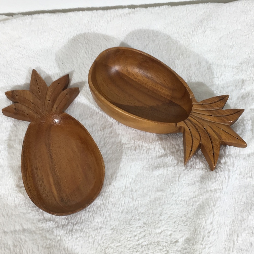 Vintage Pineapple Wooden Serving dish - set of 2 - Picture 3 of 8